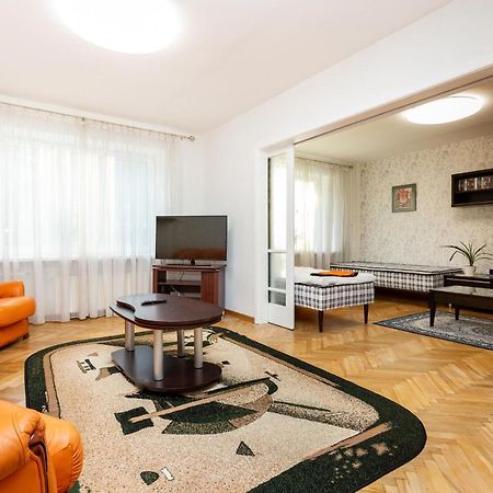 3 Room Central Apartmend 90M2 Parking For One Car Fifth Floor And The Building Does Not Have An Elevator Tallinn Ngoại thất bức ảnh