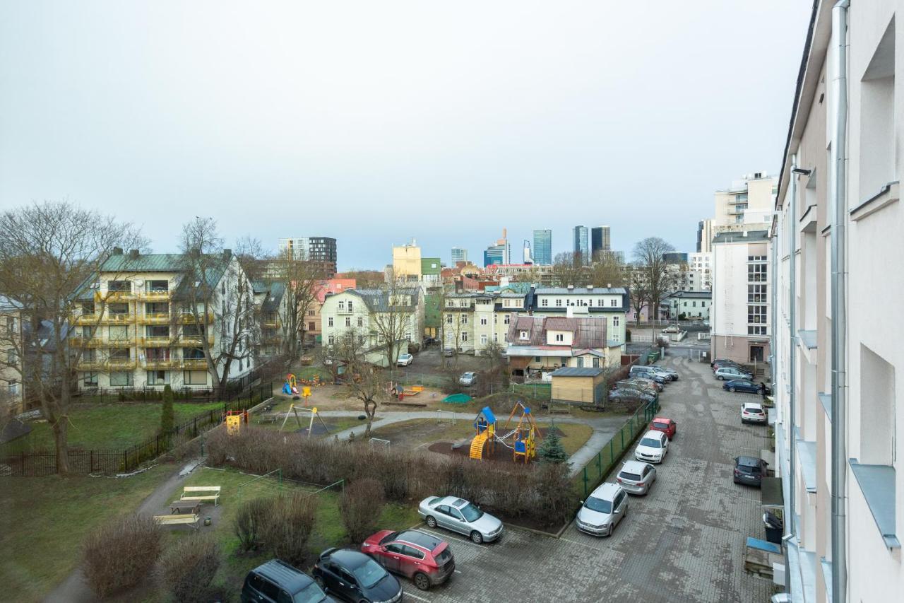 3 Room Central Apartmend 90M2 Parking For One Car Fifth Floor And The Building Does Not Have An Elevator Tallinn Ngoại thất bức ảnh