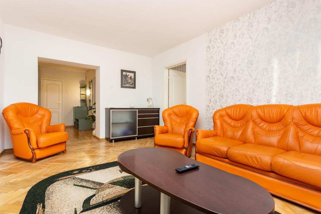 3 Room Central Apartmend 90M2 Parking For One Car Fifth Floor And The Building Does Not Have An Elevator Tallinn Ngoại thất bức ảnh