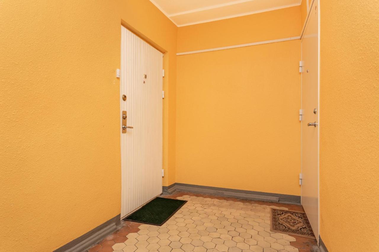 3 Room Central Apartmend 90M2 Parking For One Car Fifth Floor And The Building Does Not Have An Elevator Tallinn Ngoại thất bức ảnh
