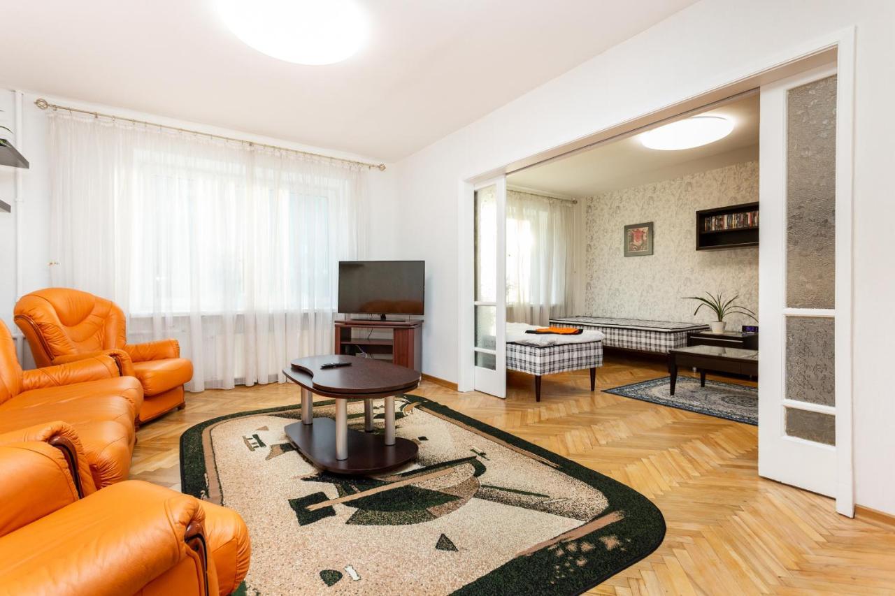 3 Room Central Apartmend 90M2 Parking For One Car Fifth Floor And The Building Does Not Have An Elevator Tallinn Ngoại thất bức ảnh